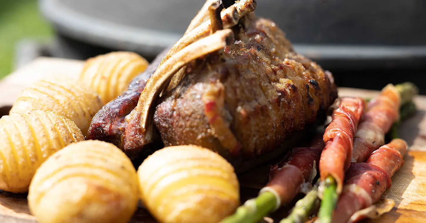 Lamb Rack With Hasselback Potatoes