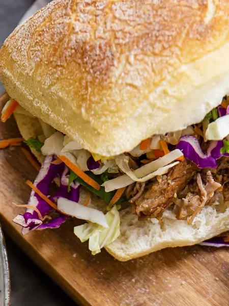Pulled Pork Rolls