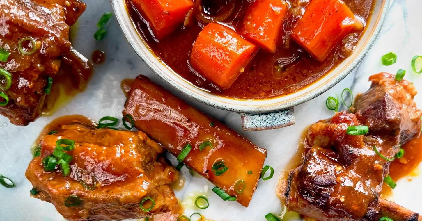 SLOW BEEF COOKED RIBS
