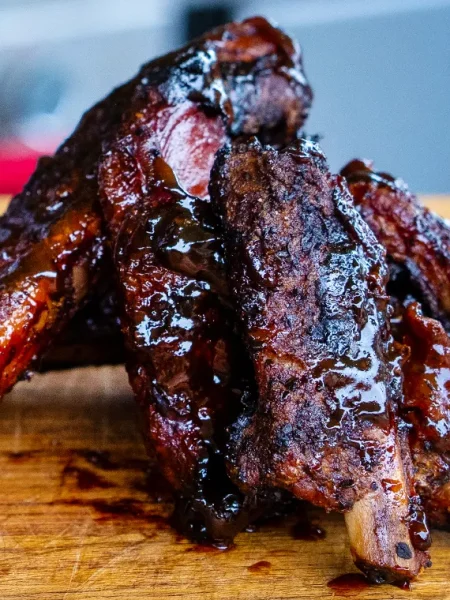 TANGY MUSTARD BBQ PARTY RIBS